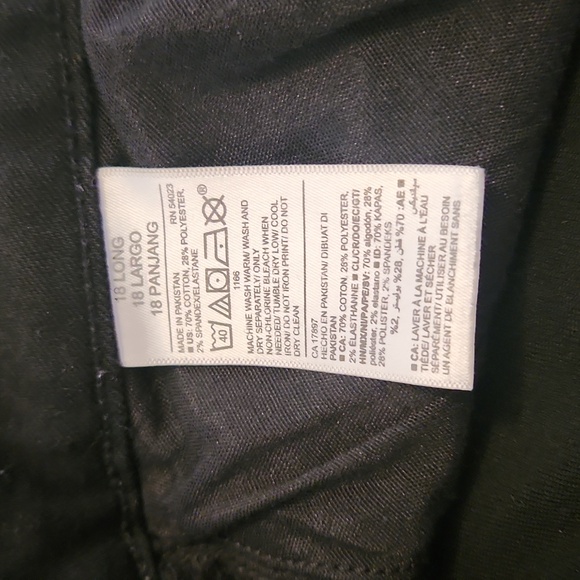 Old Navy Rockstar Super Skinny High Rise Jeans - Picture 3 of 4